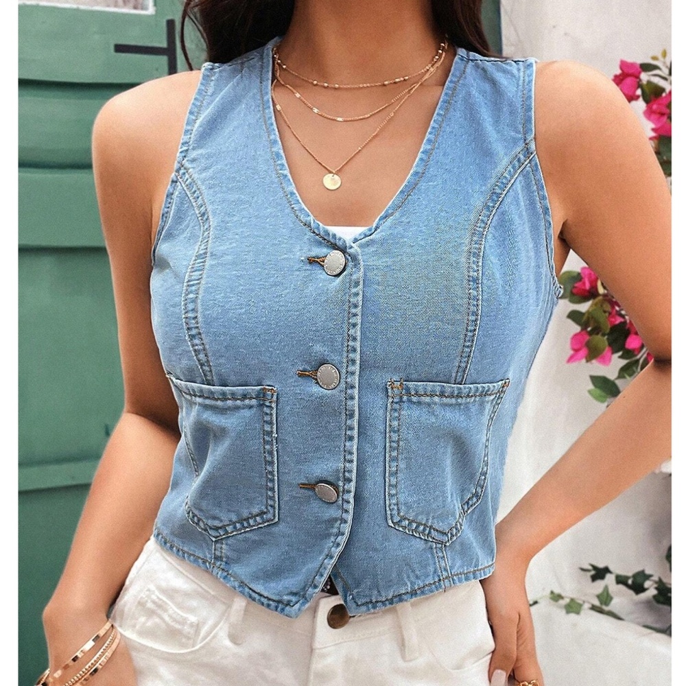 Light Wash Button up Denim Crop Vest - Picture 2 of 4